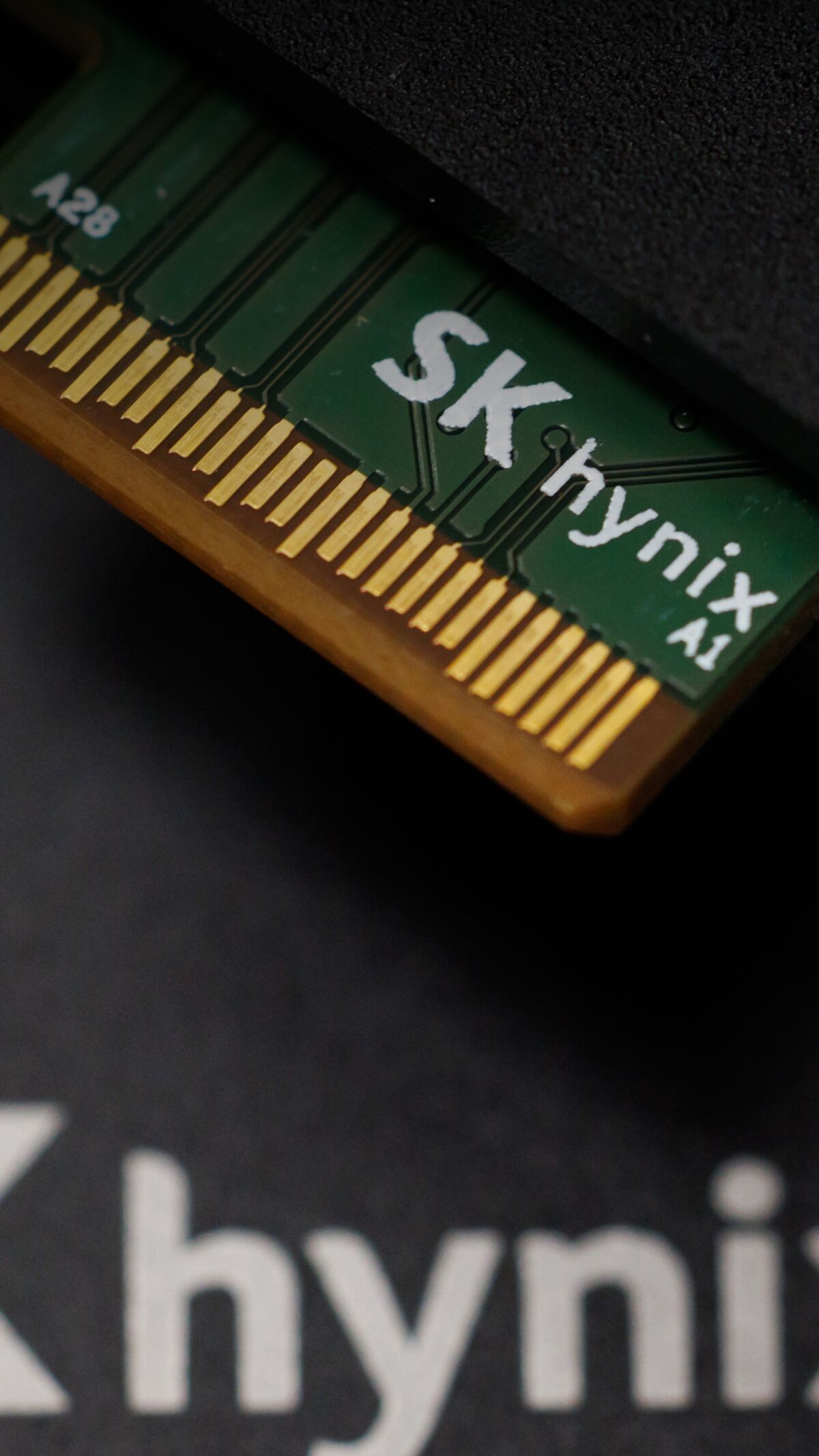 Samsung, SK Hynix at Center of South Korea's AI Drive