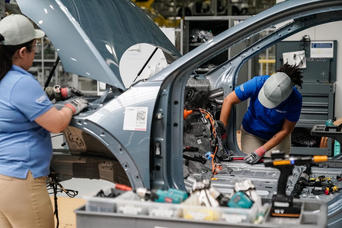 Here Are the Key Takeaways From the US Jobs Report for June