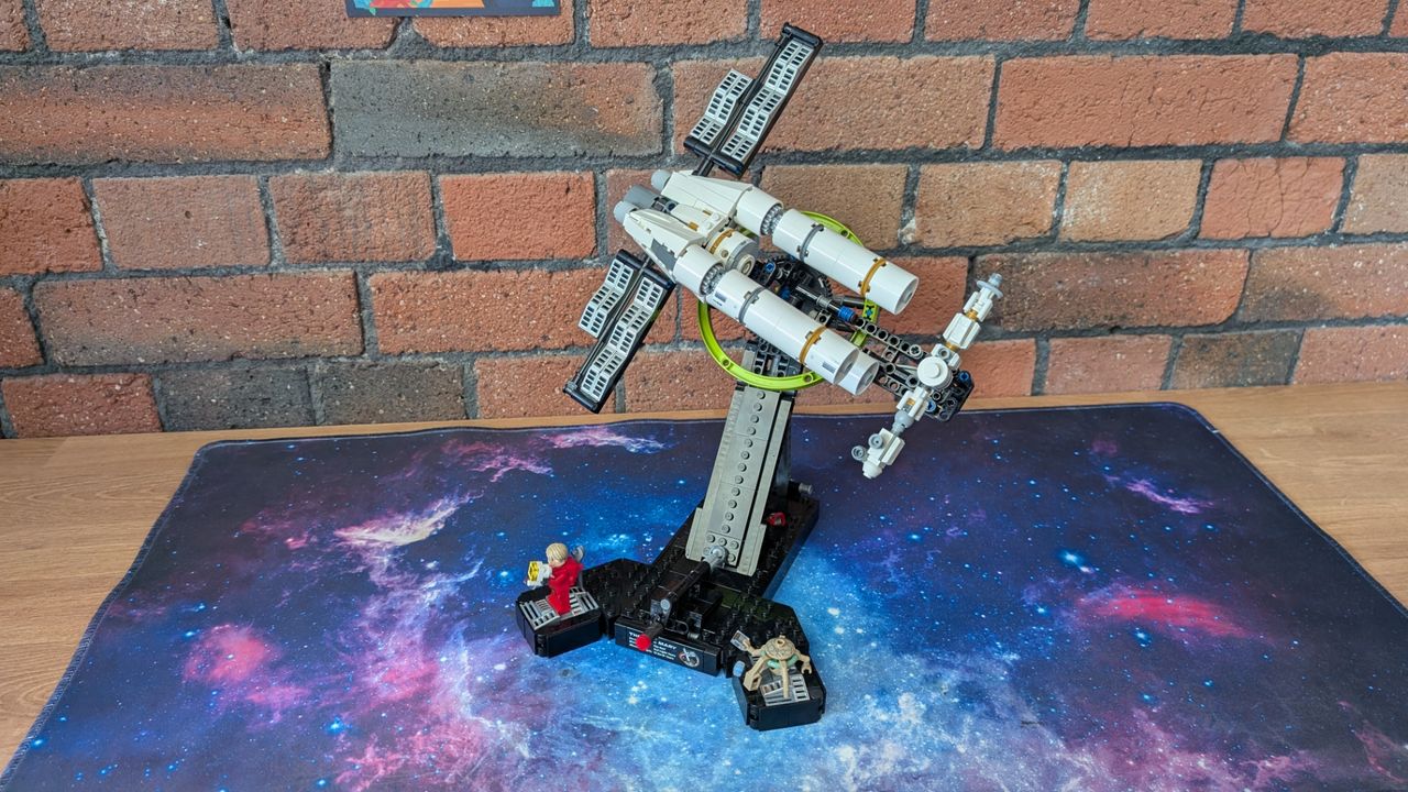 Оценим, стоит ли коллекционировать новый набор Lego Project Hail Mary!